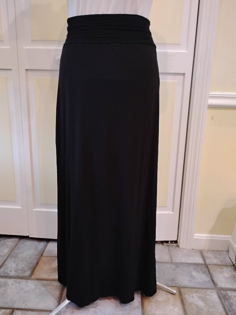 Max Studio Black Knit Detail Waist Maxi Skirt